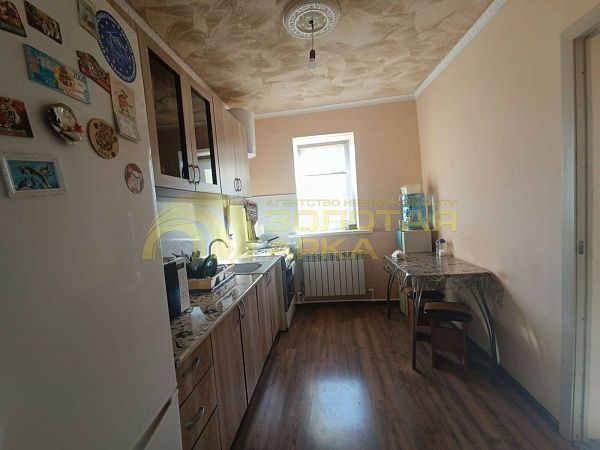 Дом с участком, 65 кв.м.