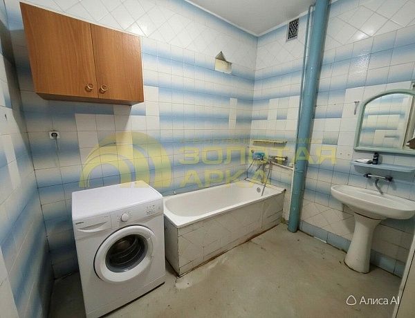Дом, 212 кв.м.