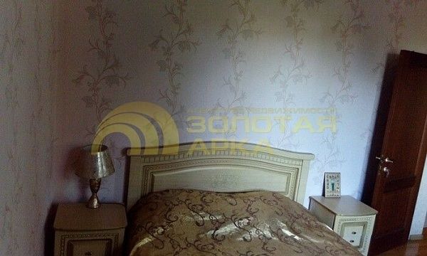 Дом, 225 кв.м.