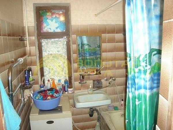 Дом с участком, 267 кв.м.