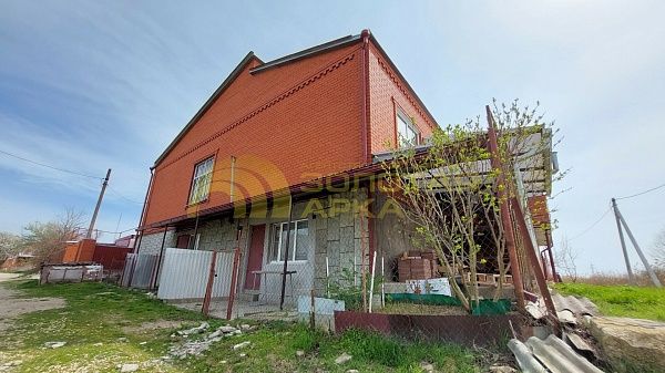 Дом, 395 кв.м.