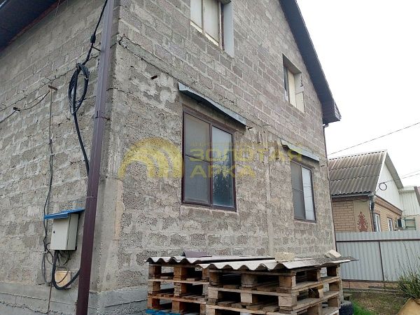 Дом с участком, 306 кв.м. Дом с участком, 306 кв.м.