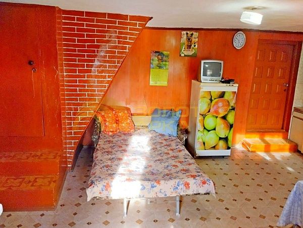 Дом с участком, 230 кв.м.