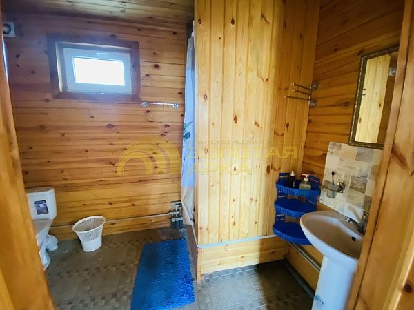 Дом с участком, 700 кв.м. Дом с участком, 700 кв.м.