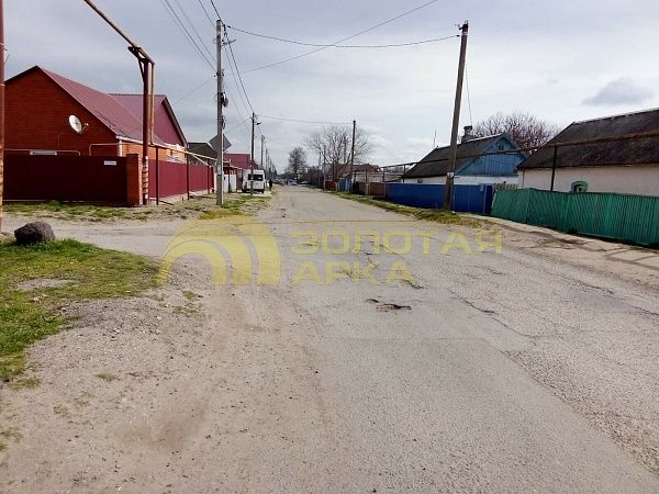 Дом с участком, 340 кв.м. Дом с участком, 340 кв.м.