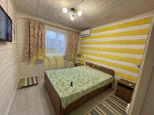 Помещения свободного назначения, 210  кв. м, 
