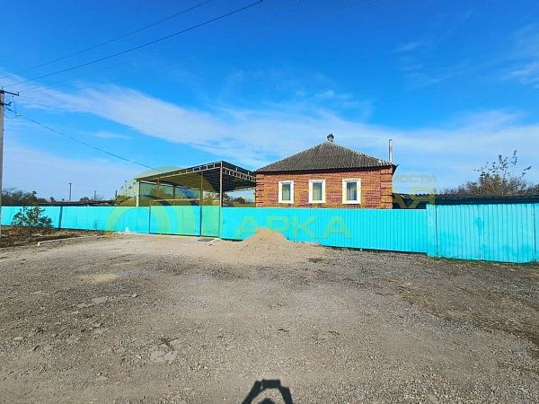 Дом с участком, 65 кв.м.