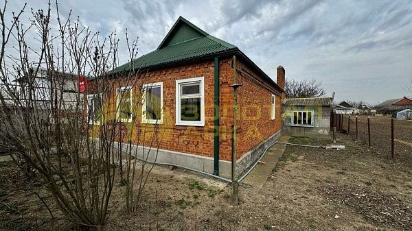 Дом, 74 кв.м., улица Красная
