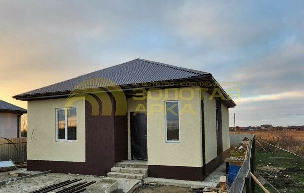 Дом с участком, 75 кв.м., улица Весенняя