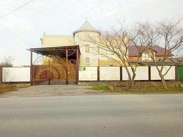 Дом, 300 кв.м., улица Батарейная, дом 321/1
