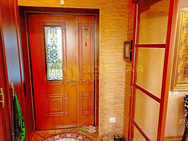 Дом с участком, 250 кв.м. Дом с участком, 250 кв.м.