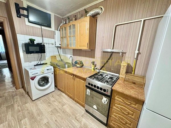 2-к квартира, 49 кв.м., улица Красная, дом 197