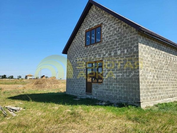 Дом с участком, 140 кв.м.