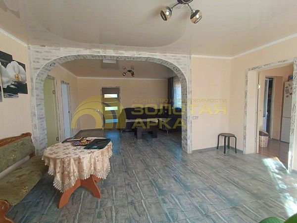 Дом с участком, 65 кв.м.