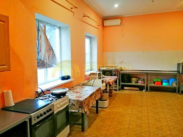 Помещения свободного назначения, 400 кв.м. Помещения свободного назначения, 400 кв.м.