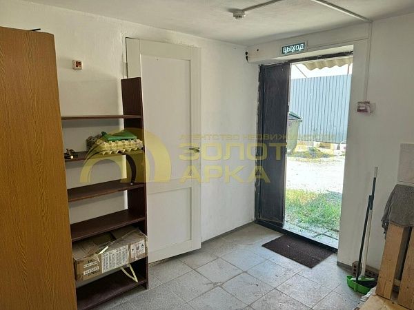 Торговые помещения, 50.6  кв. м, 
