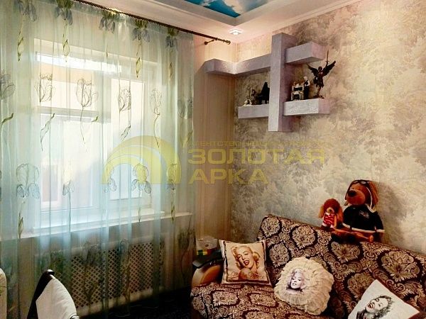 Дом с участком, 250 кв.м. Дом с участком, 250 кв.м.