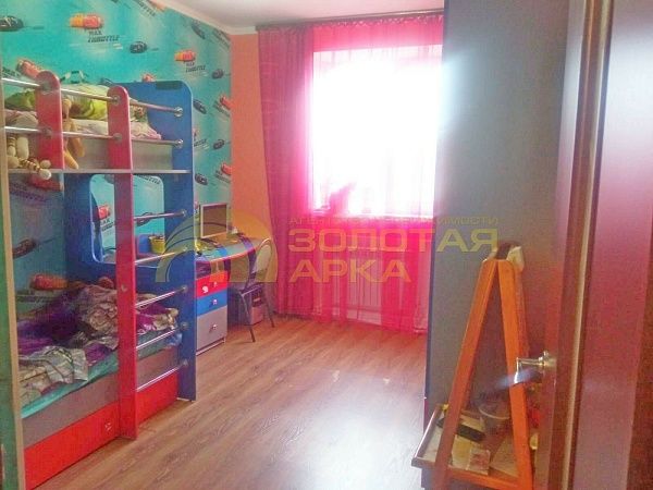 Дом, 200 кв.м.