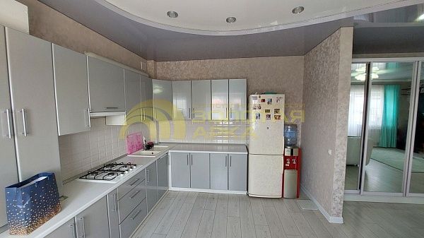 3-к квартира, 80 кв.м. 3-к квартира, 80 кв.м.