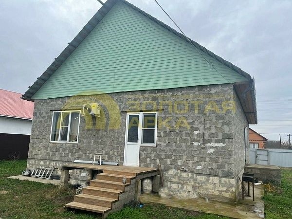 Дом с участком, 118 кв.м., Краснодарский край, Славянский район, Коржевский