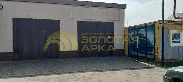 Торговые помещения, 150  кв. м, 
