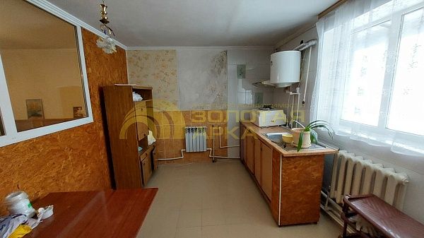 Дом, 395 кв.м.