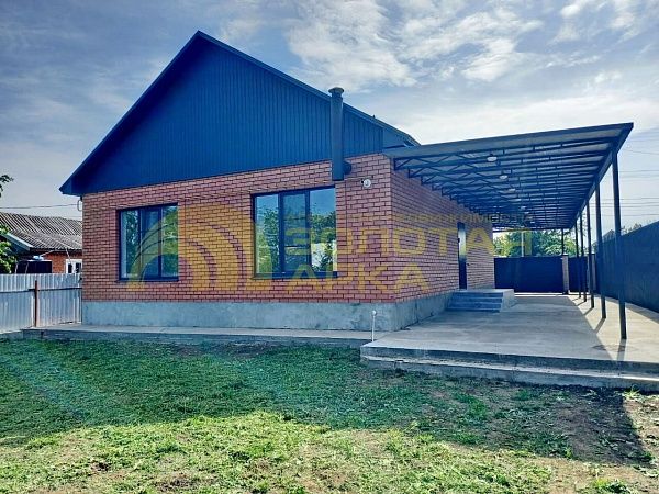 Дом с участком, 113 кв.м. Дом с участком, 113 кв.м.
