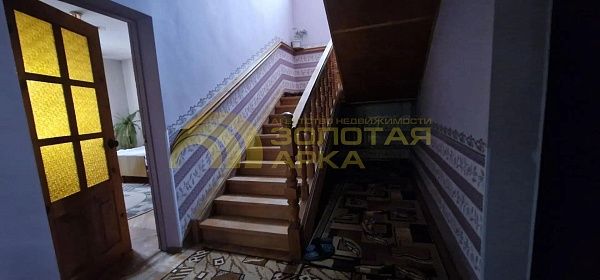 Дом, 266 кв.м.