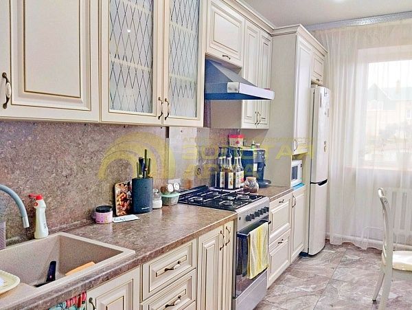 Дом с участком, 241 кв.м.