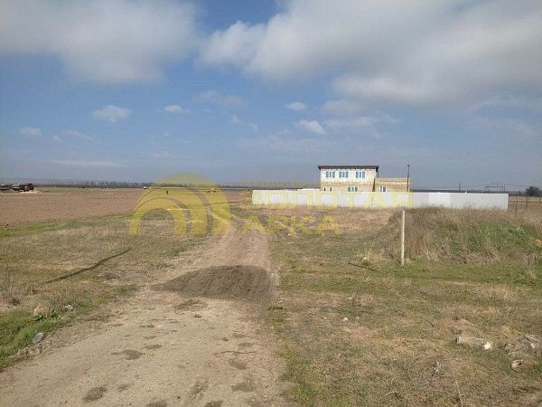 Участок, улица Гаражная