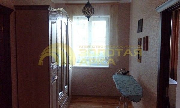 Дом, 225 кв.м.