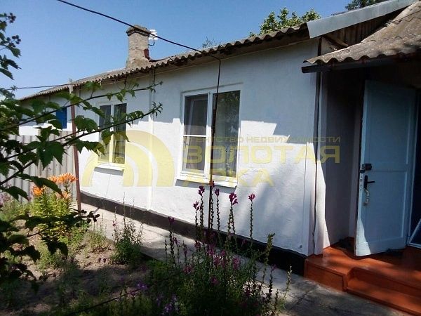 Дом с участком, 77 кв.м., улица Заводская Дом с участком, 77 кв.м., улица Заводская