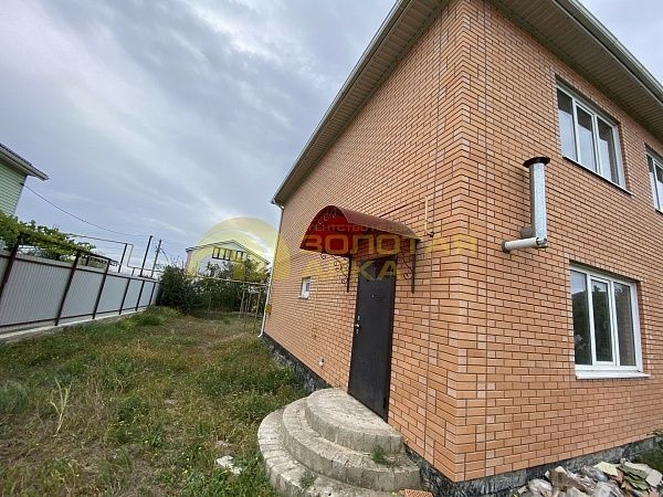 Дом с участком, 103 кв.м. Дом с участком, 103 кв.м.