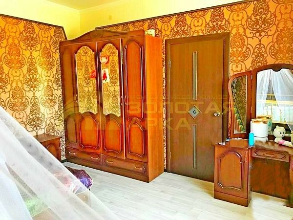 Дом с участком, 115 кв.м.