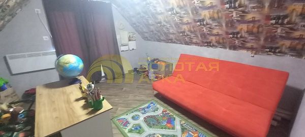 Дом с участком, 83 кв.м.