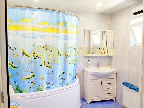 Дом с участком, 150 кв.м.