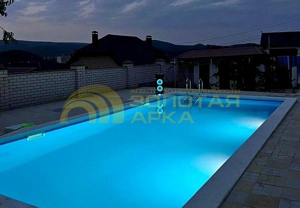 Гостиница, 220  кв. м, 

