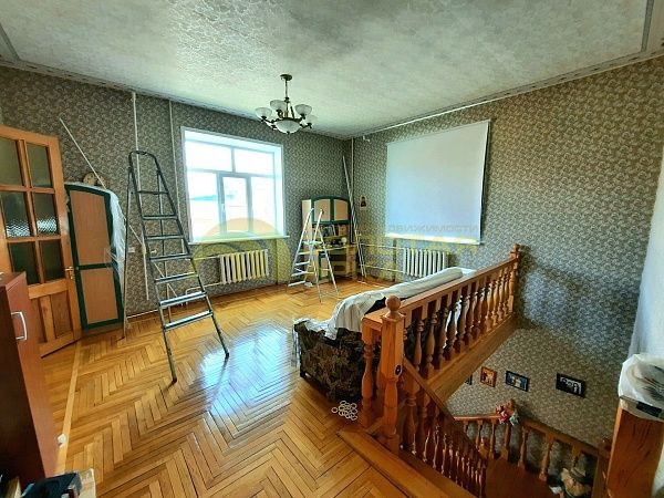 Дом, 202 кв.м.