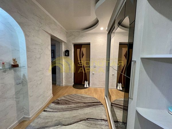 3-к квартира, 87 кв.м. 3-к квартира, 87 кв.м.