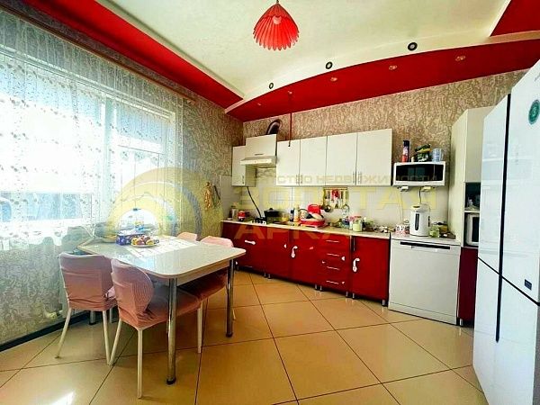 Дом с участком, 115 кв.м.