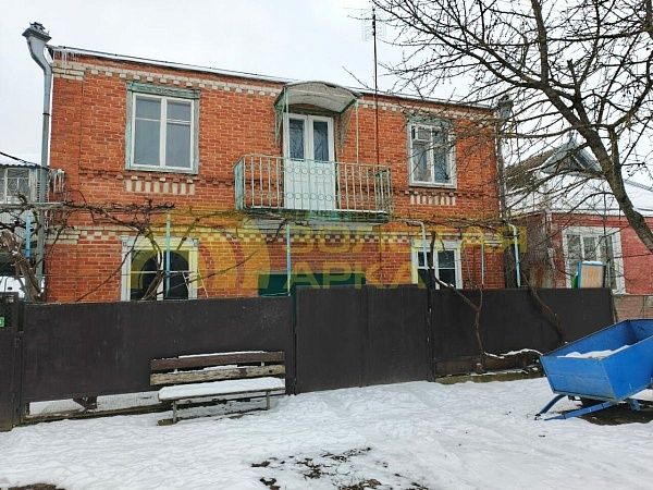 Дом, 218 кв.м., улица Беляева