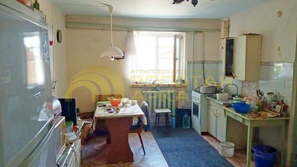 Дом с участком, 349 кв.м.