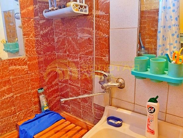 Дом с участком, 230 кв.м.