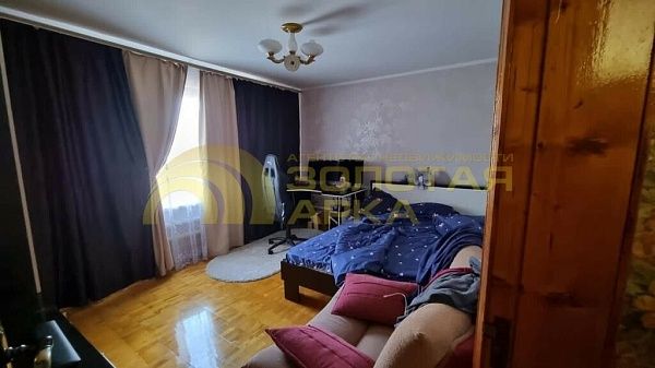 Дом, 180 кв.м.