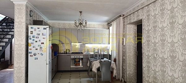 Дом, 234 кв.м.