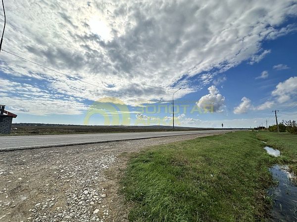 Земли коммерческого назначения, 12.03  сотка, 

